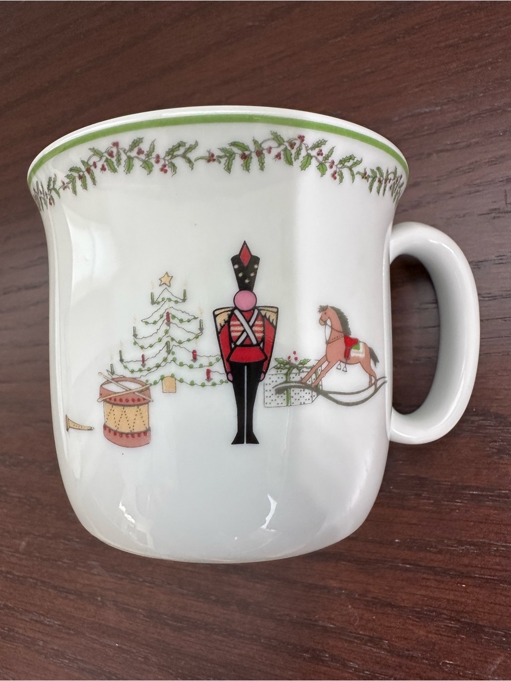 Bernardaud Limoges Grenadiers Holiday Children’s Plate & Mug Set - Picture 3 of 8